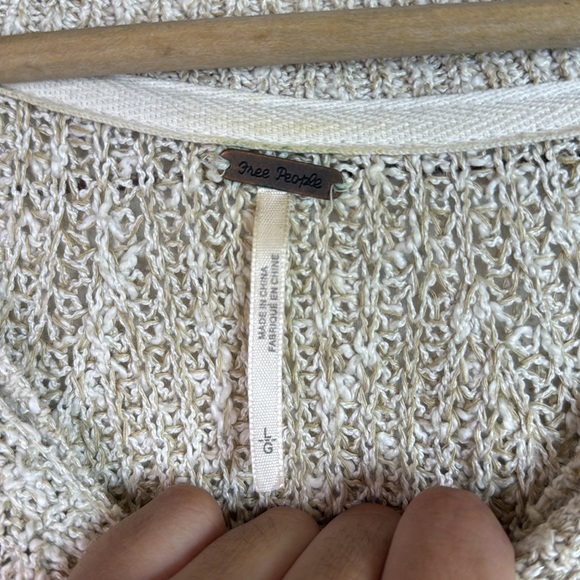 Women’s Free People Sweater - Picture 4 of 6